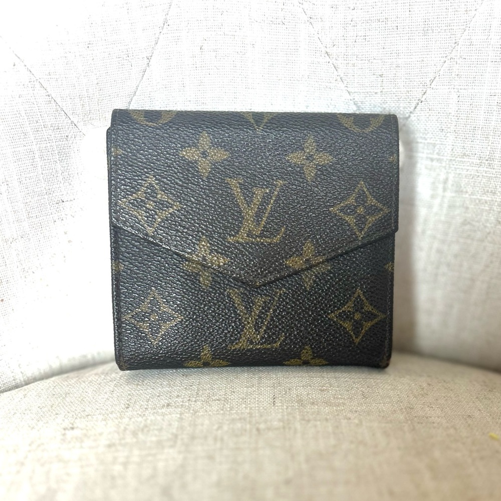 Authentic Louis Vuitton LV Monogram Elise Wallet Designer Vintage Compact